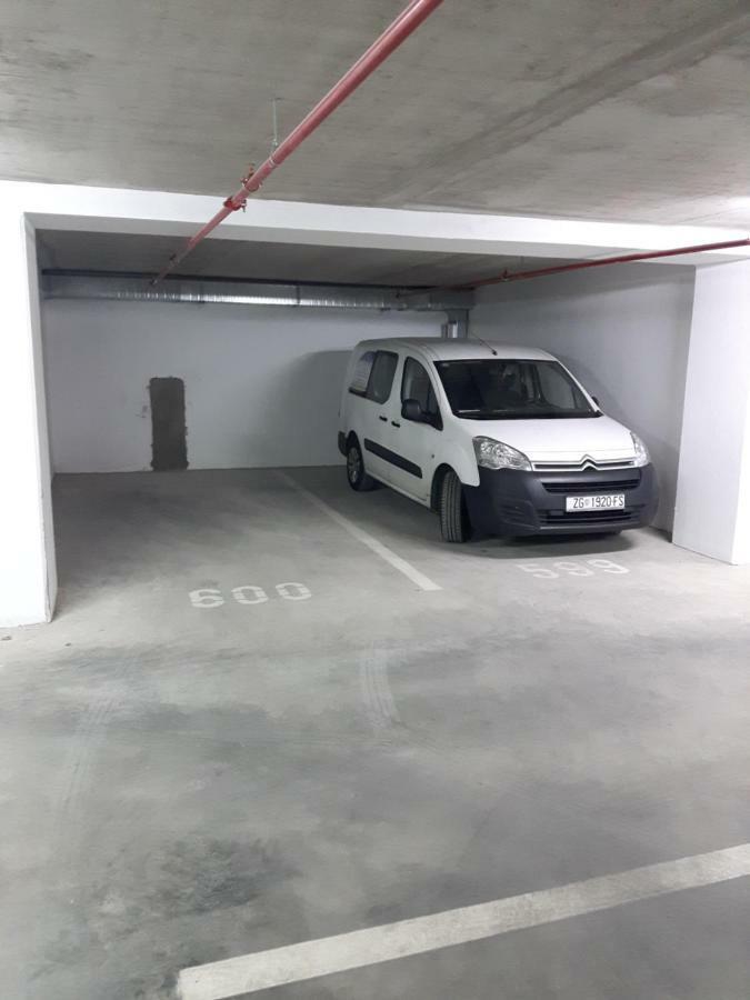 Apartments Abelija Zagreb Eksteriør bilde
